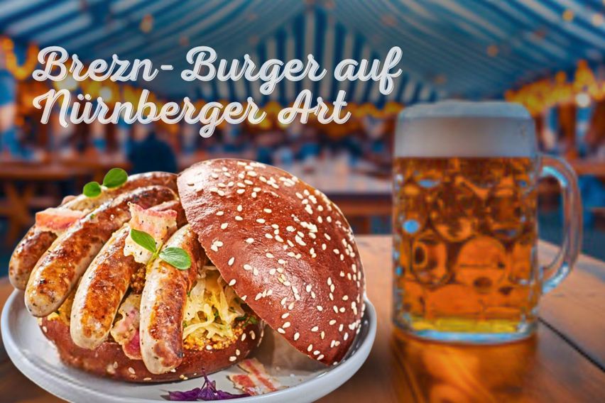 Aufgeschnittener Laugen Burger mit Nürnberger Würstchen, krossem Bacon, Krautsalat und süßem Senf, Schrägsicht auf Teller und Glas mit Weißbier