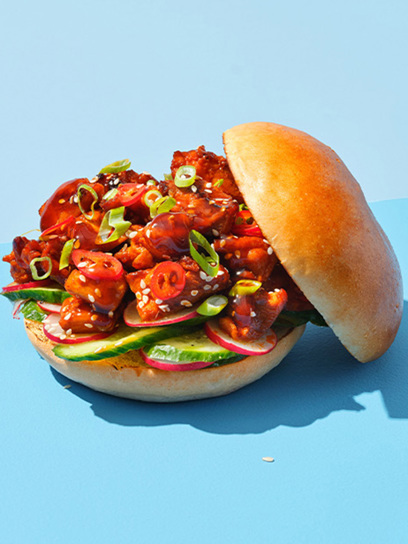 Gochujang Chicken Burger mit Potato Bun